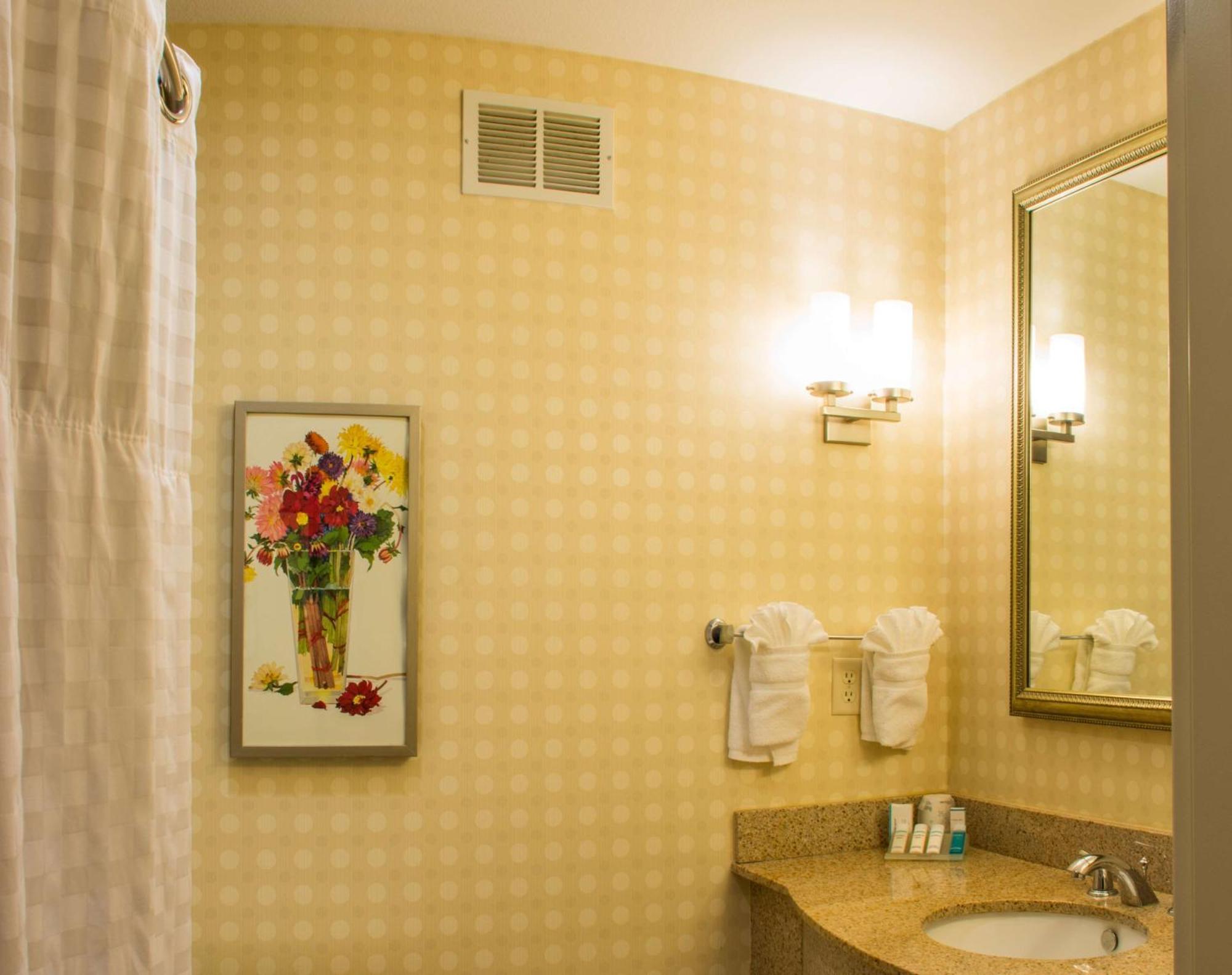 Hilton Garden Inn Elkhart Exteriér fotografie