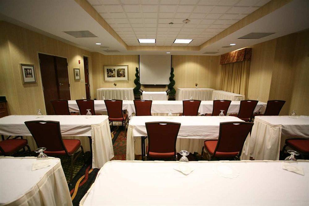 Hilton Garden Inn Elkhart Exteriér fotografie