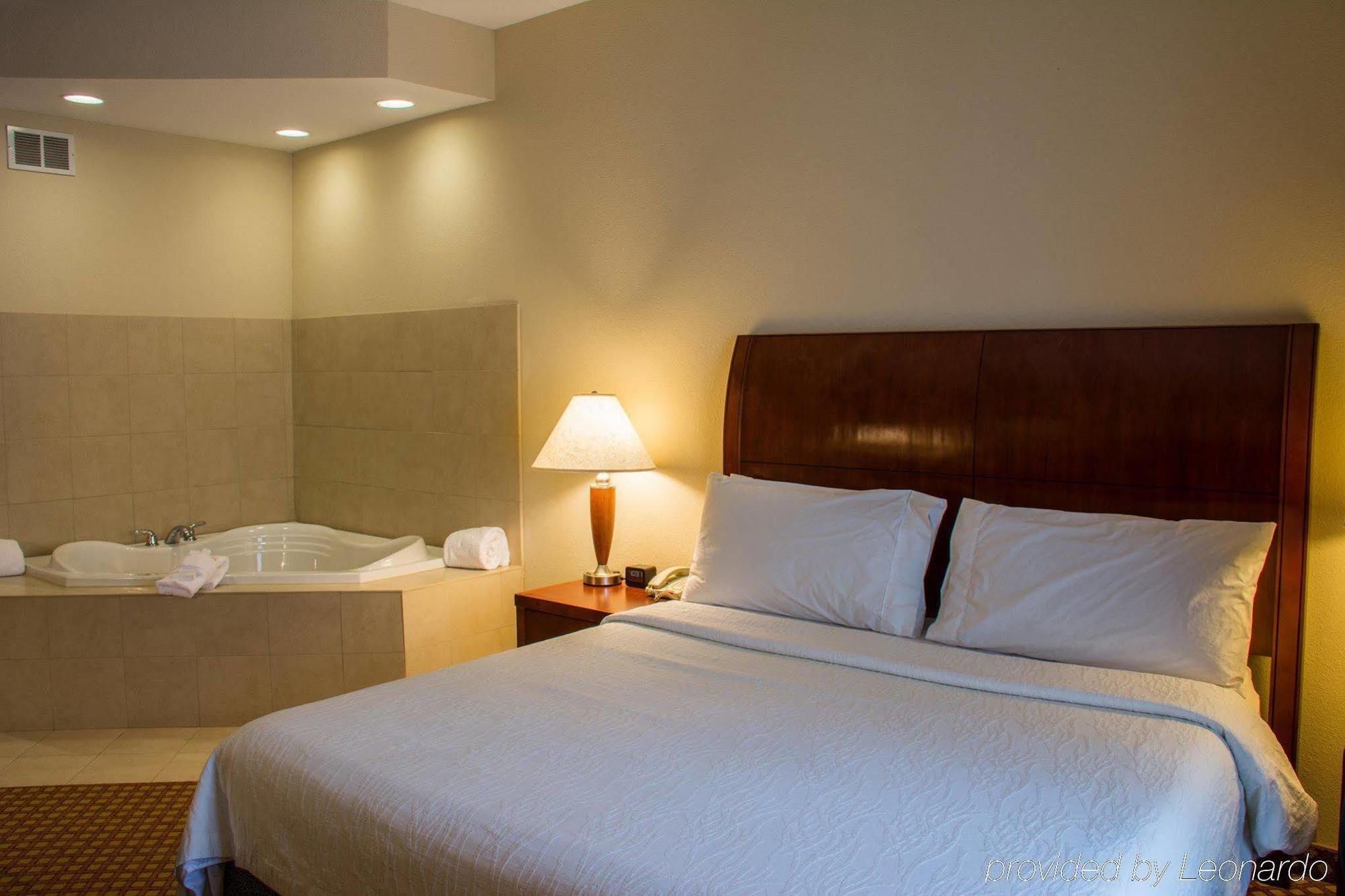 Hilton Garden Inn Elkhart Exteriér fotografie