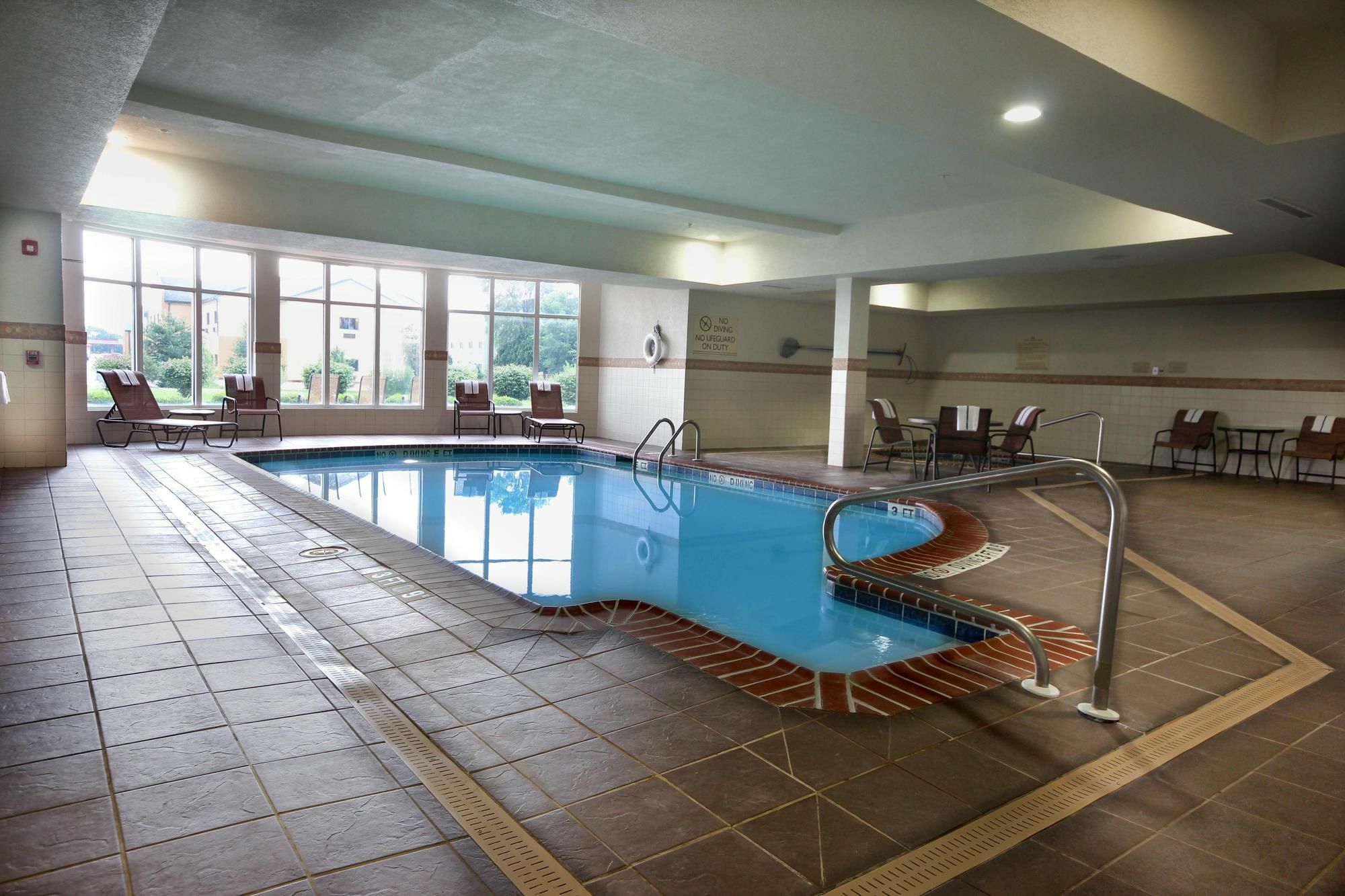 Hilton Garden Inn Elkhart Exteriér fotografie